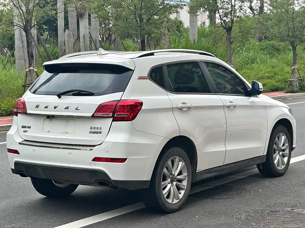 Haval H2 2016 — фото 8