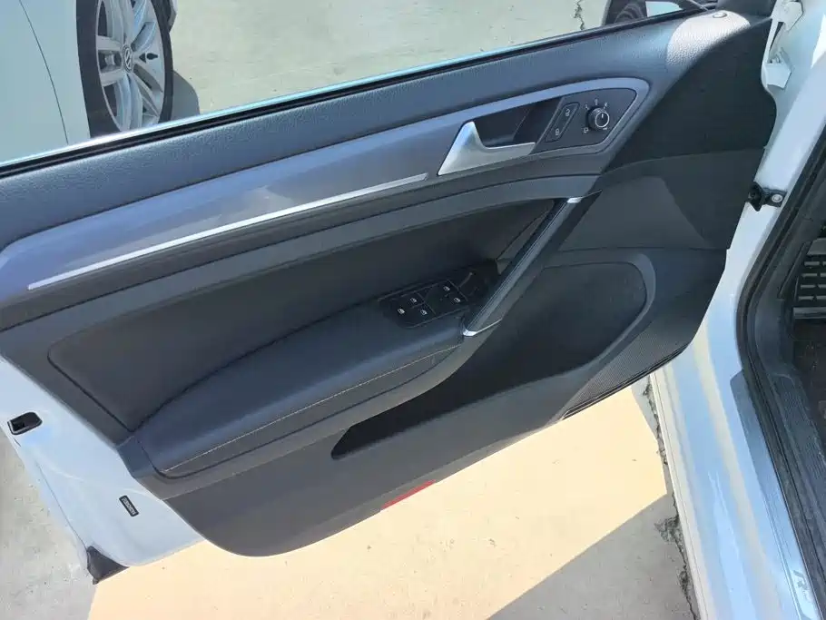 Volkswagen Golf 2017