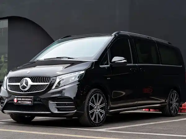 Mercedes-Benz V-Class 2024