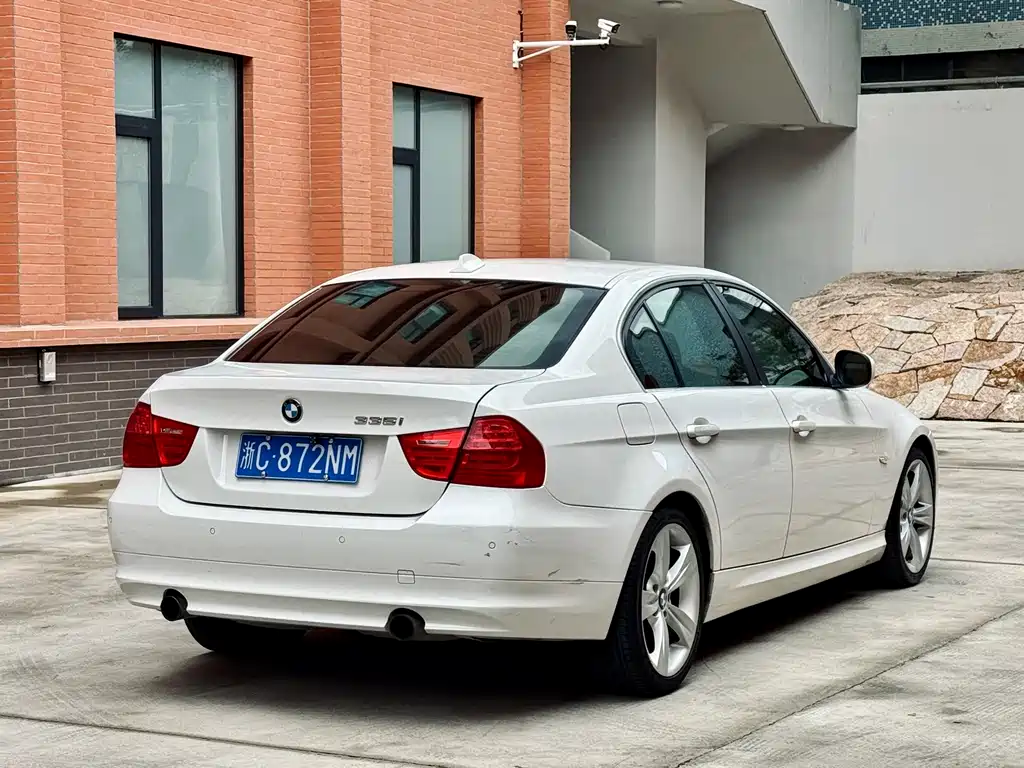 BMW 3 Series 2012 — фото 4