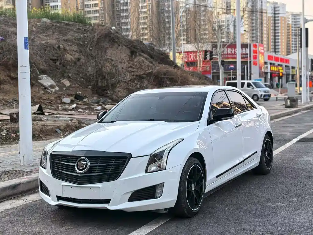 Cadillac ATS-L 2015 — фото 1
