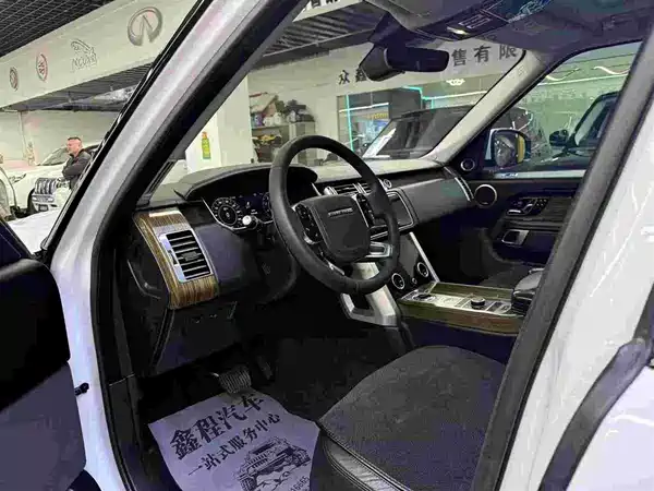 Land Rover Range Rover 2018