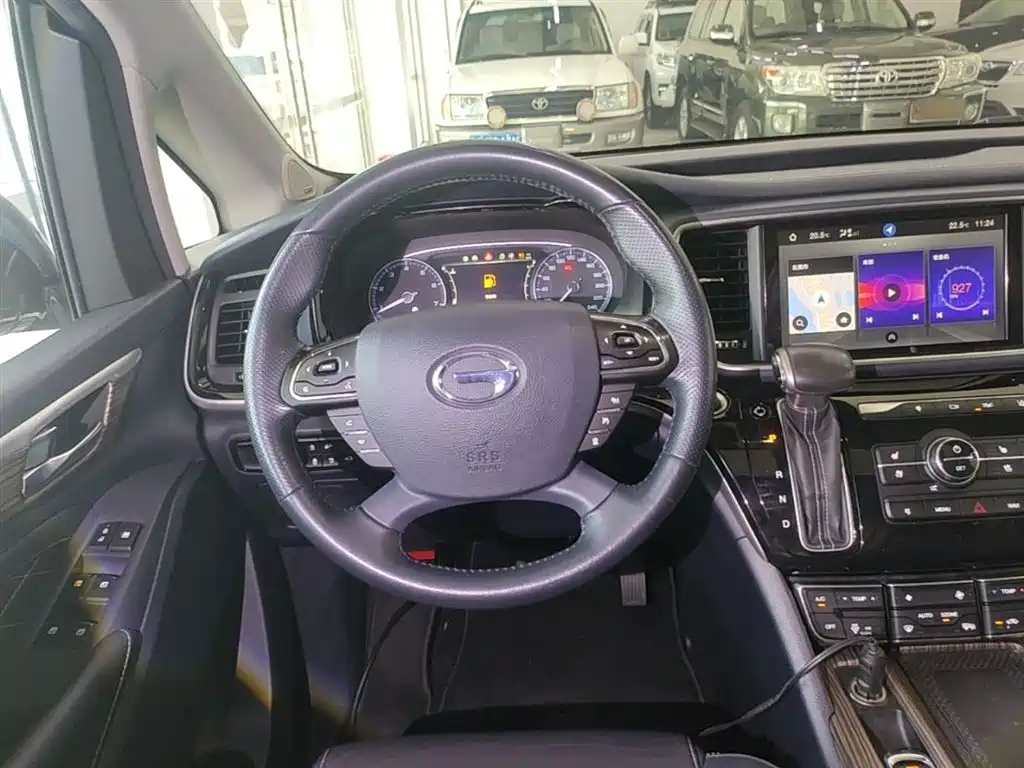 GAC Motor Trumpchi M8 2020 — фото 11