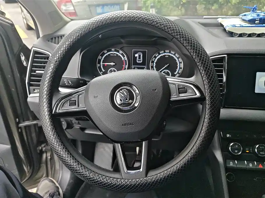 Skoda Karoq 2019 — фото 15