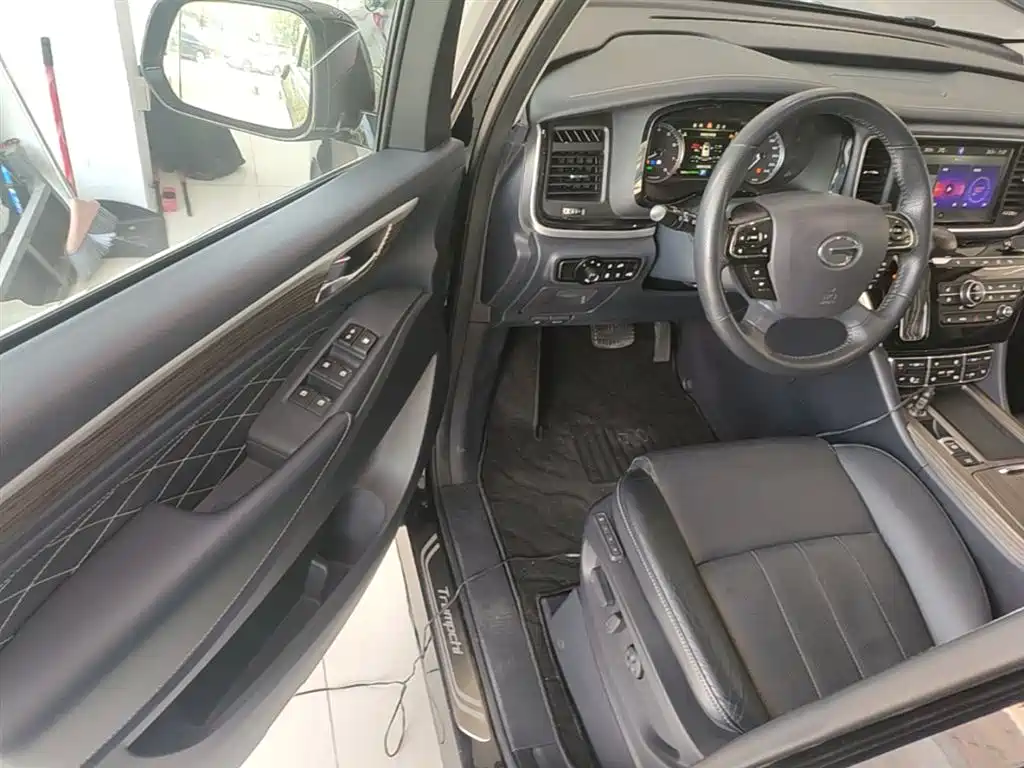 GAC Motor Trumpchi M8 2020 — фото 16