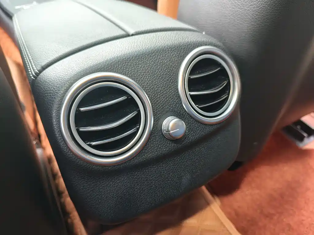 Mercedes-Benz C-Class 2020 — фото 22