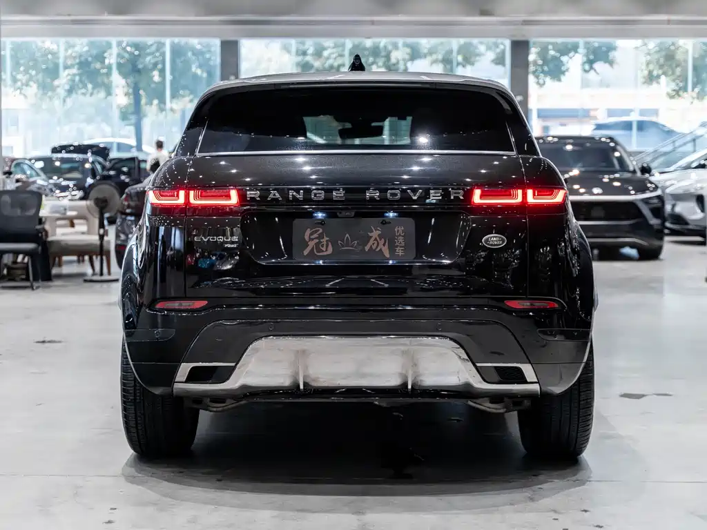 Land Rover Evoque 2022 — фото 6