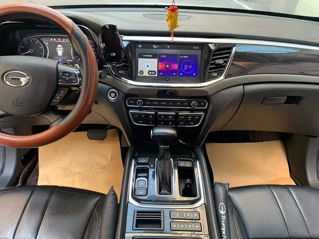 GAC Motor Trumpchi GS8 2017 — фото 10
