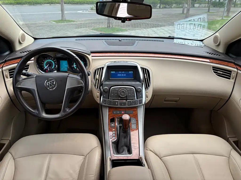 Buick LaCrosse 2013 — фото 12