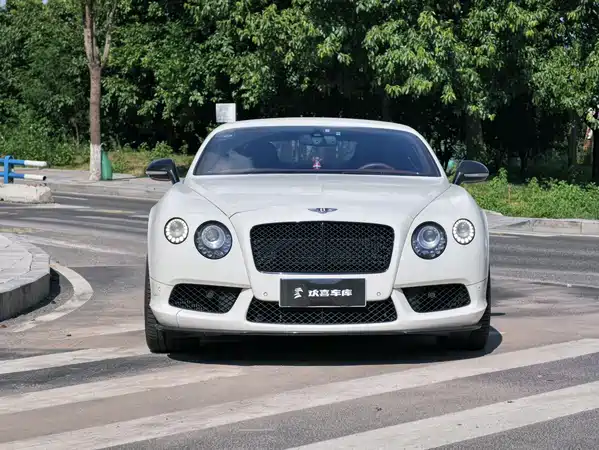 Bentley Continental 2015