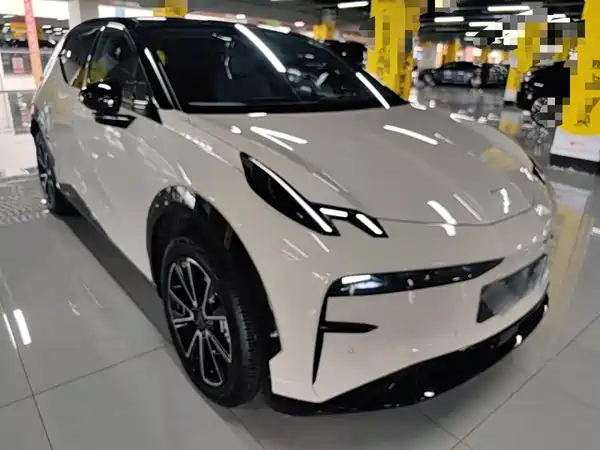 Zeekr X 2024
