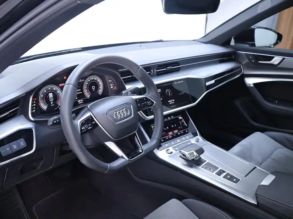 Audi A6L 2021 — фото 11