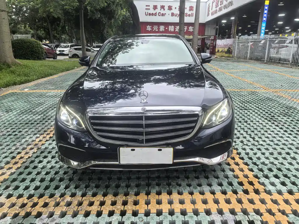 Mercedes-Benz E-Class 2020