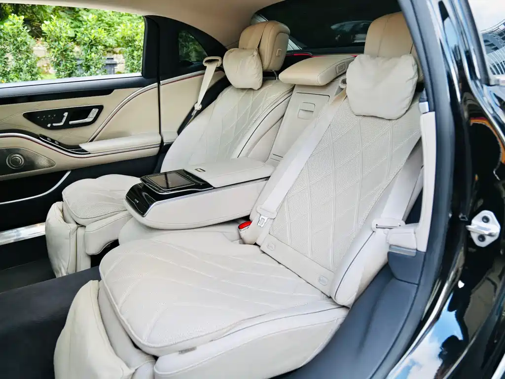 Mercedes-Benz Maybach S-Class 2021 — фото 8