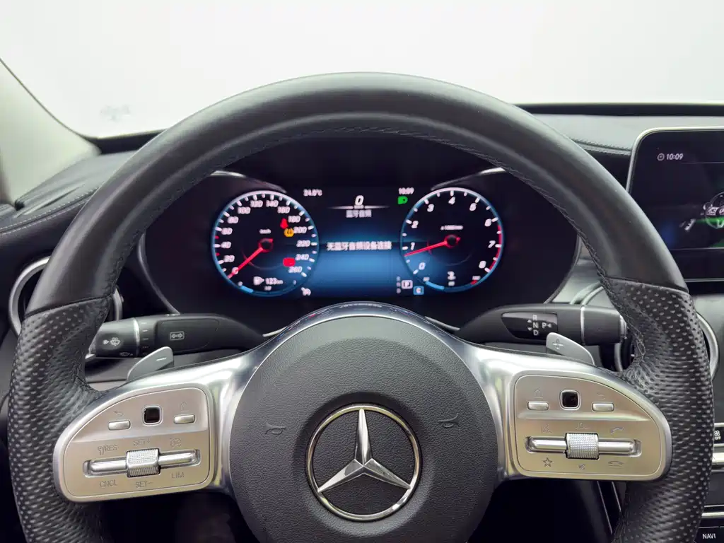 Mercedes-Benz C-Class 2020 — фото 19