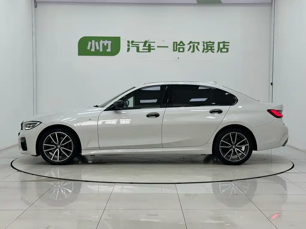 BMW 3 Series 2021
