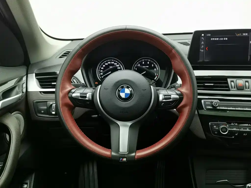 BMW X1 2020 — фото 11