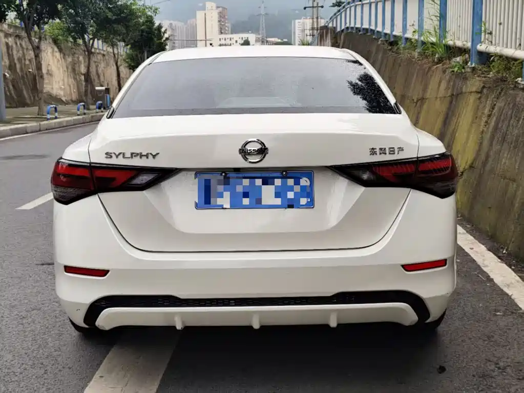 Nissan Sylphy 2021 — фото 12