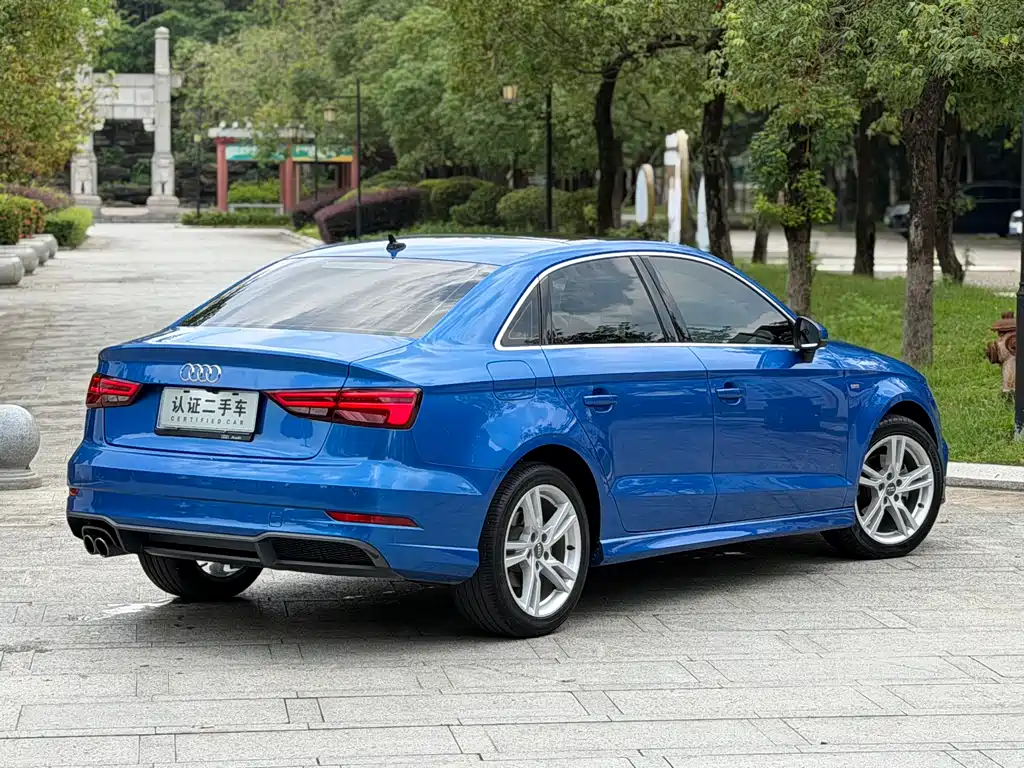 Audi A3 2019 — фото 4