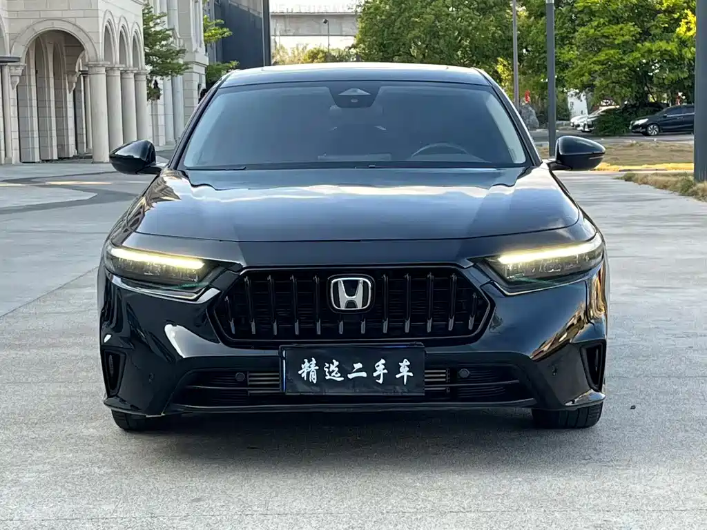 Honda Inspire 2024 — фото 1