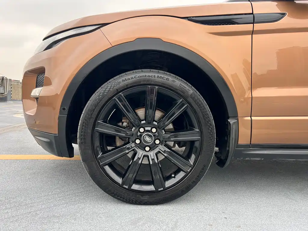 Land Rover Evoque 2014 — фото 20