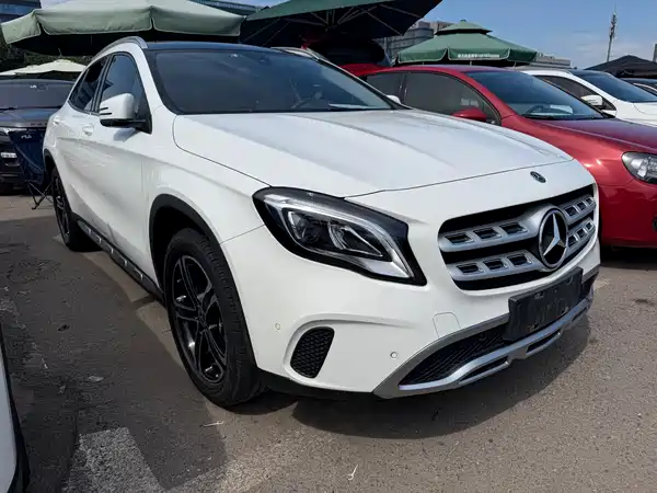 Mercedes-Benz GLA 2018