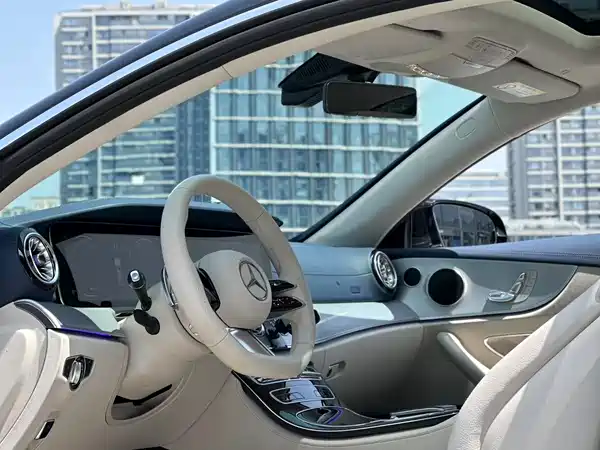 Mercedes-Benz E-Class 2023