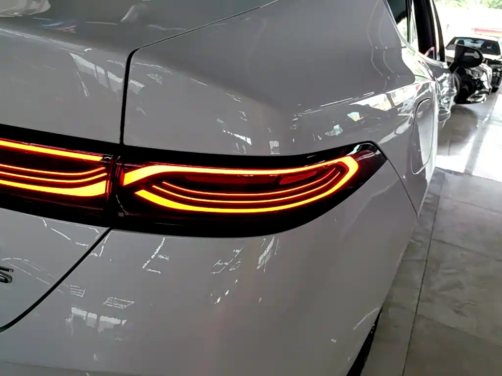 BYD Qin PLUS 2025 — фото 8