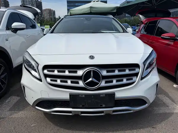 Mercedes-Benz GLA 2018