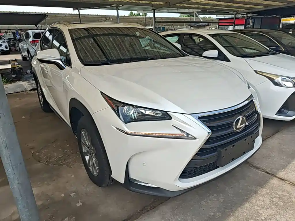 Lexus NX 2015