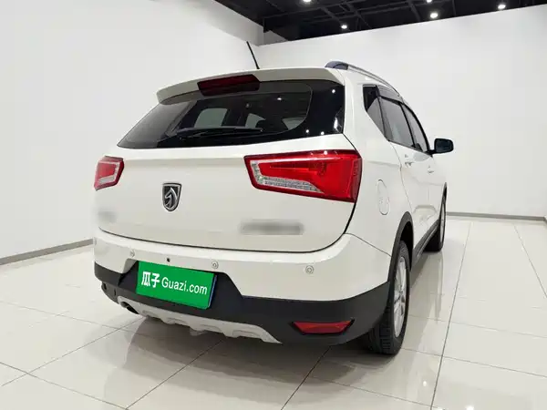 Baojun 560 2015