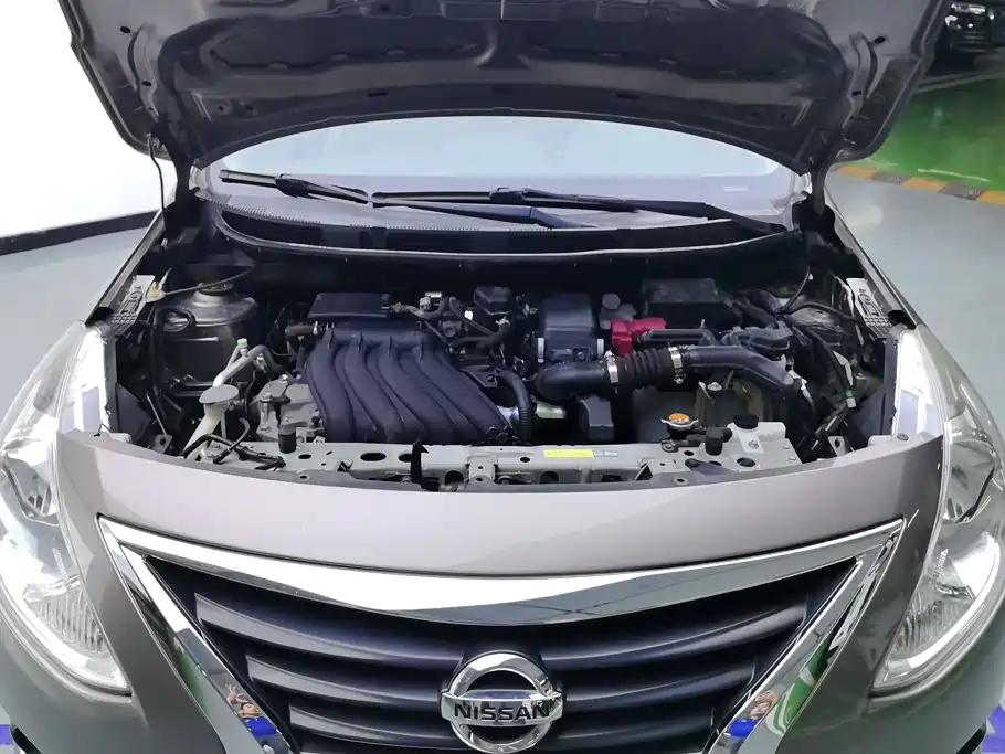 Nissan Sunny 2016 — фото 10
