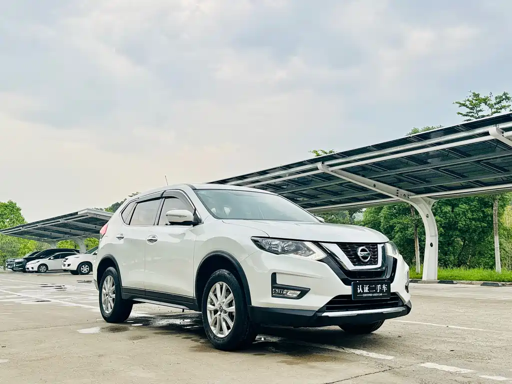 Nissan X-Trail 2018 — фото 3