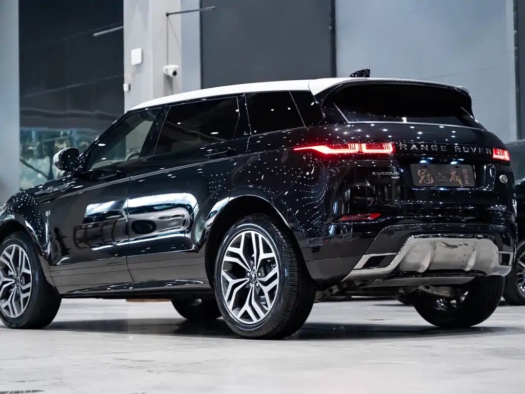Land Rover Evoque 2022 — фото 5