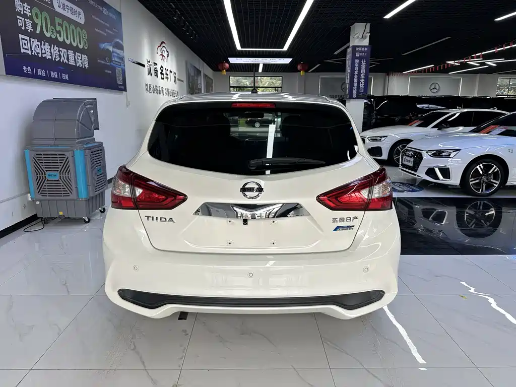 Nissan Tiida 2019 — фото 8