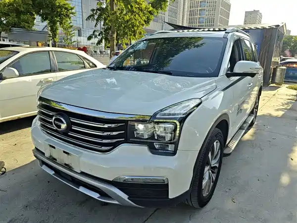 GAC Trumpchi GS8 2017