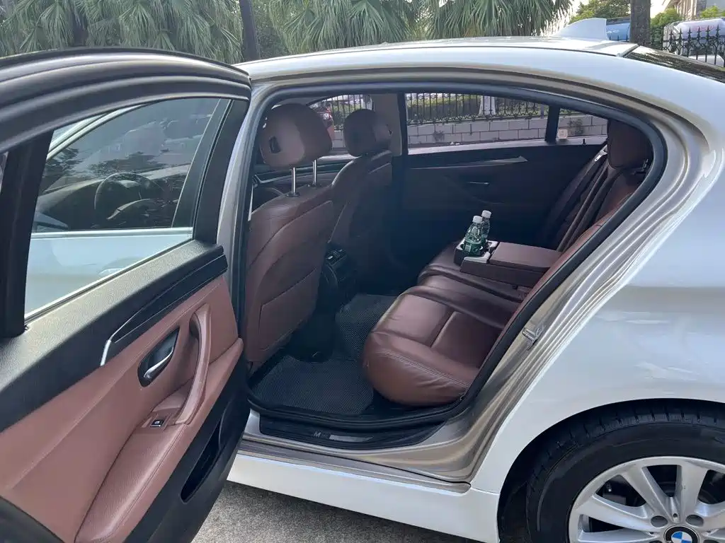 BMW 5 Series 2016