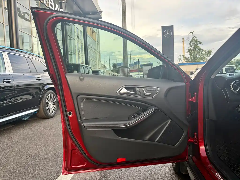 Mercedes-Benz GLA 2019 — фото 11