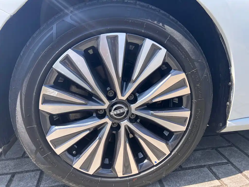 Nissan Teana 2023 — фото 16