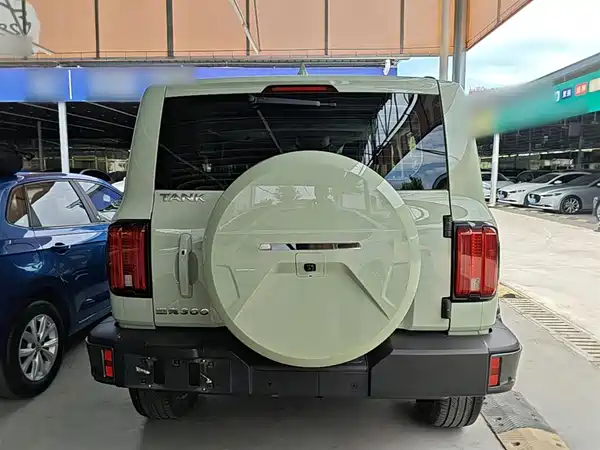 Tank 300 2023