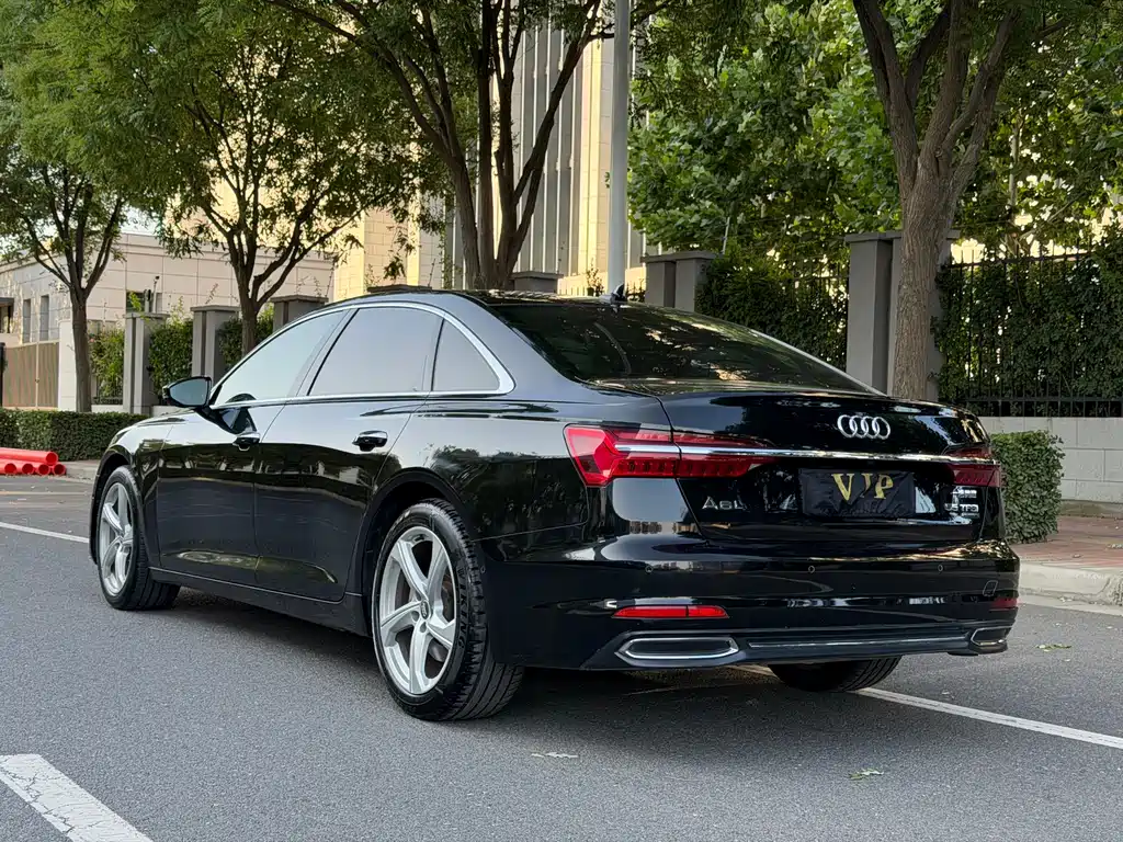 Audi A6L 2019