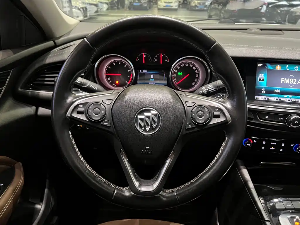 Buick Regal 2019 — фото 13