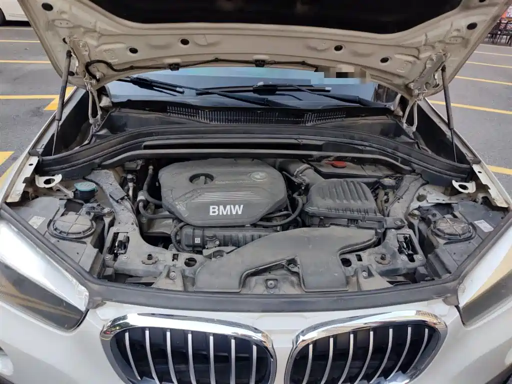 BMW X1 2019 — фото 11