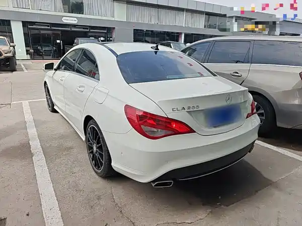 Mercedes-Benz CLA 2016
