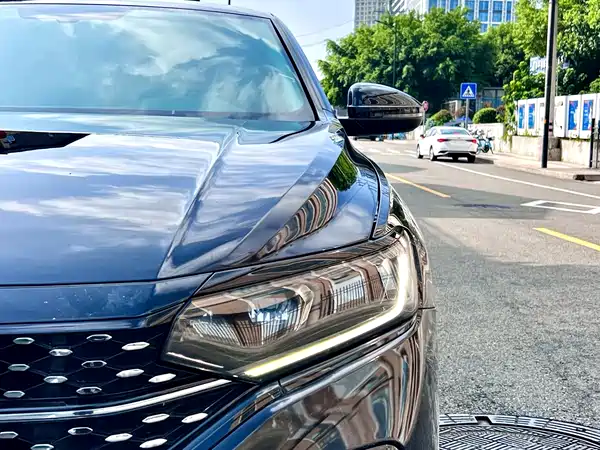 Volkswagen Passat 2023