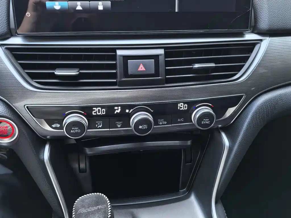 Honda Accord 2023 — фото 24