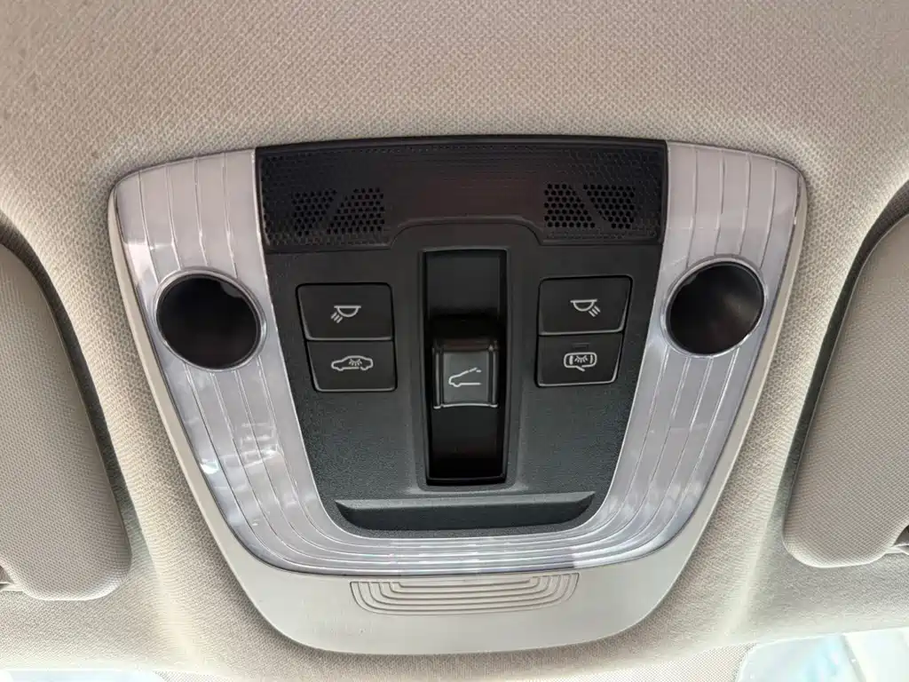 Kia KX3 2023 — фото 20