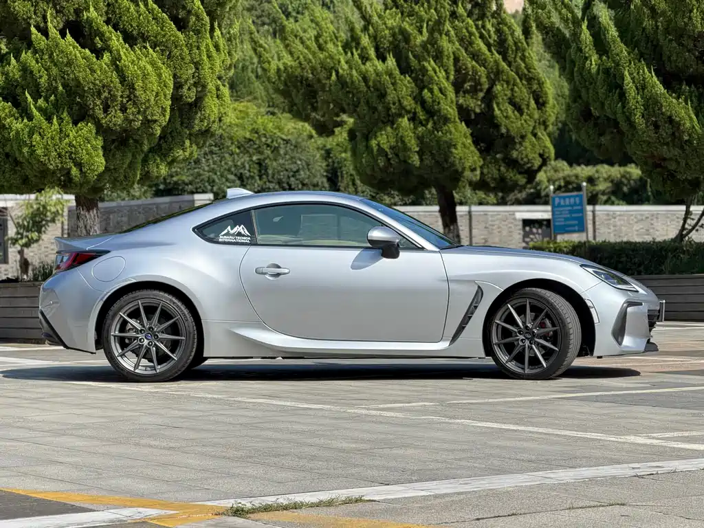 Subaru BRZ 2023 — фото 7