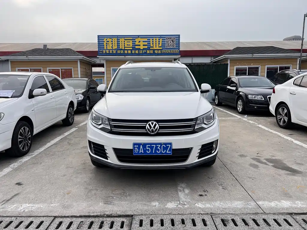 Volkswagen Tiguan 2016 — фото 1