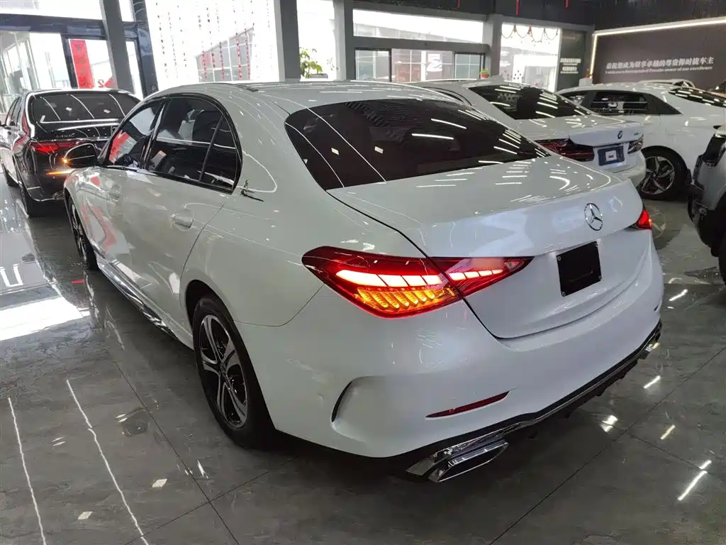 Mercedes-Benz C-Class 2022 — фото 23
